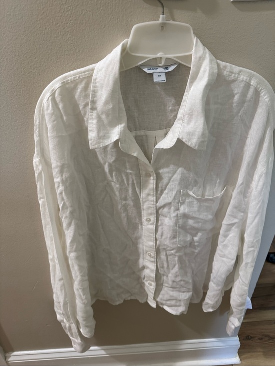 Old Navy Tops - NWT Old Navy women’s White Linen blend Button-Up cropped Shirt